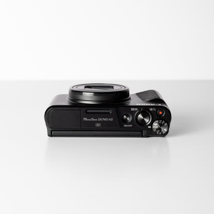 Canon PowerShot SX740 HS
