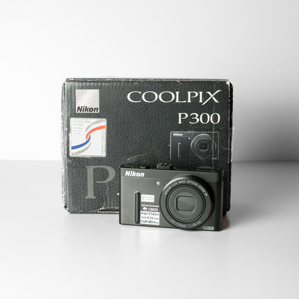 Nikon Coolpix P300