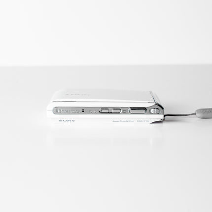 Sony Cyber-shot DSC-T70