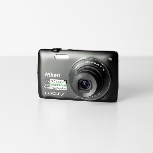 Nikon Coolpix S4200