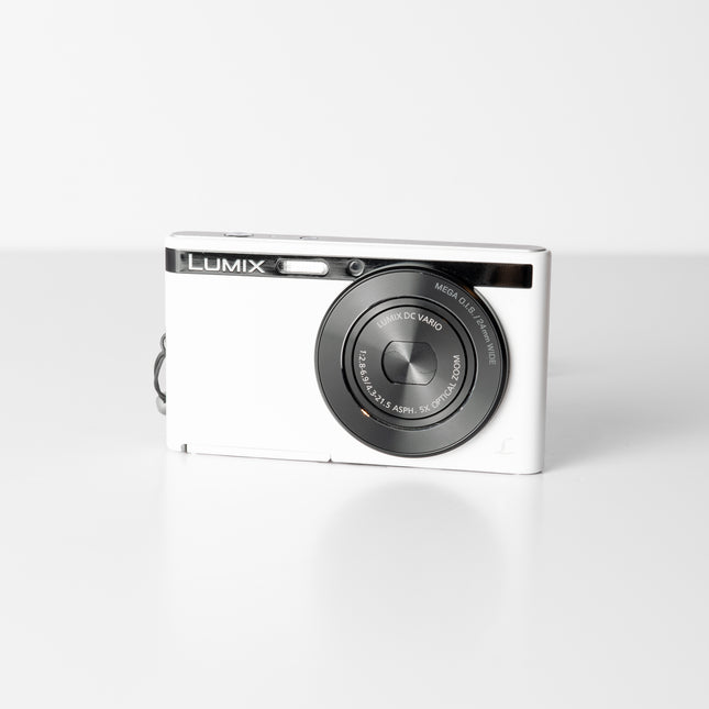 Panasonic Lumix DMC-XS1