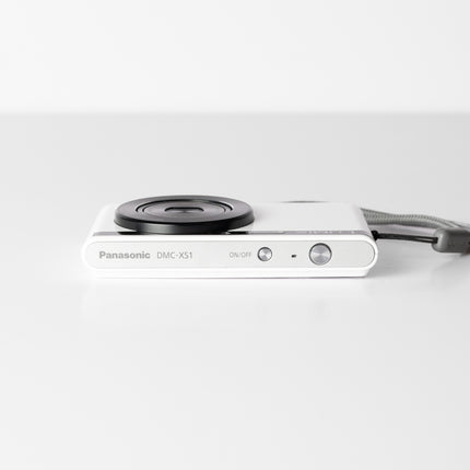 Panasonic Lumix DMC-XS1
