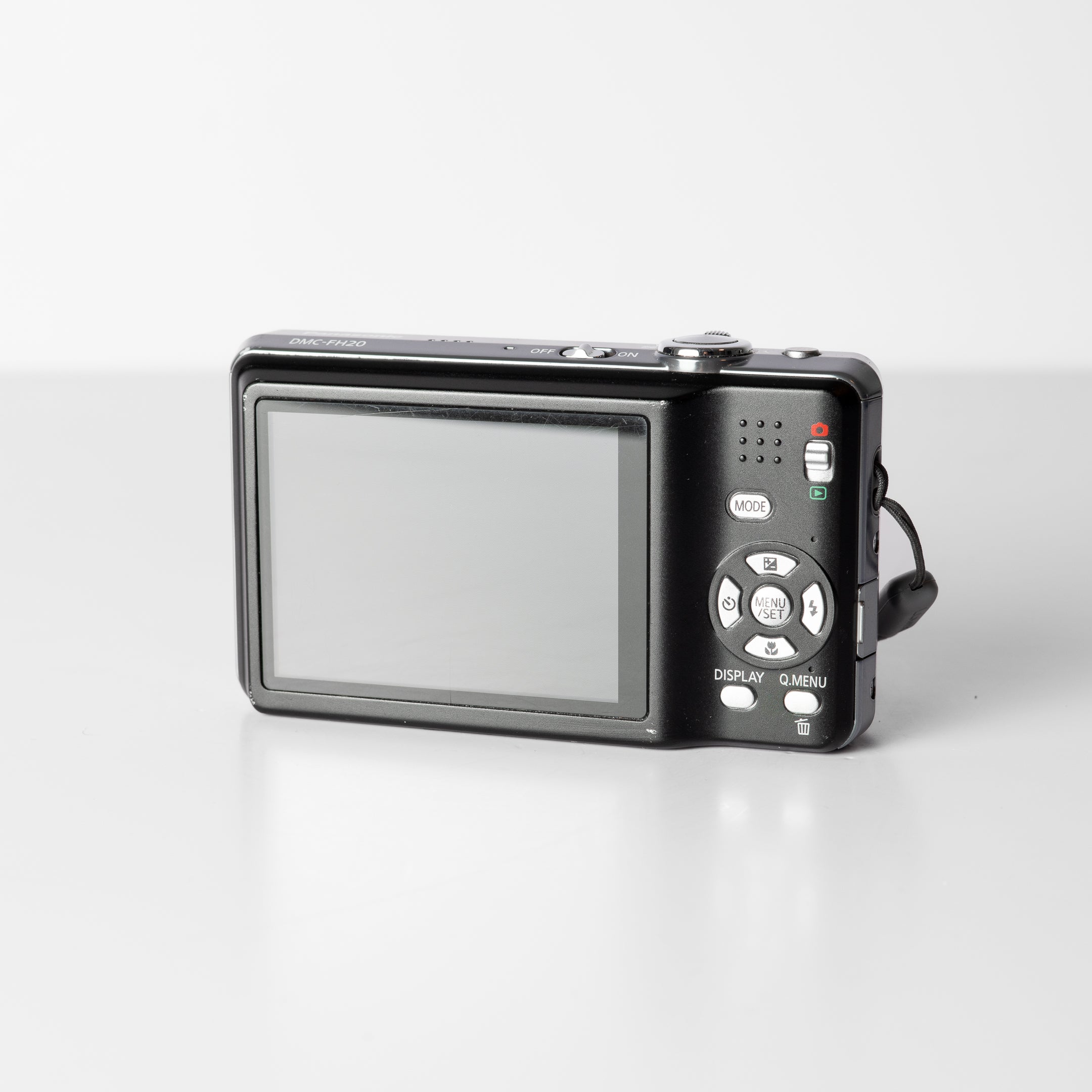 Panasonic Lumix DMC-FH20