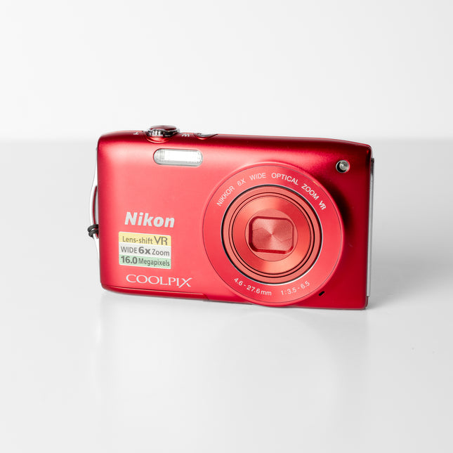 Nikon Coolpix S3300