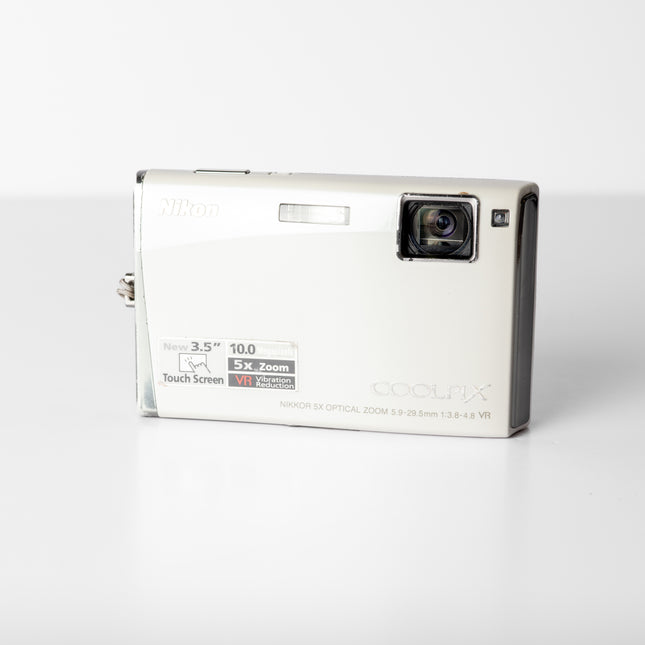 Nikon Coolpix S60