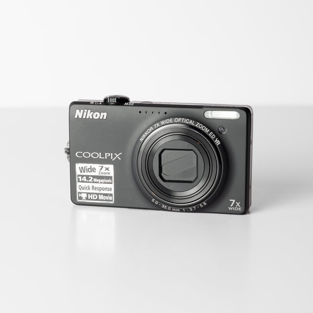 Nikon Coolpix S6000
