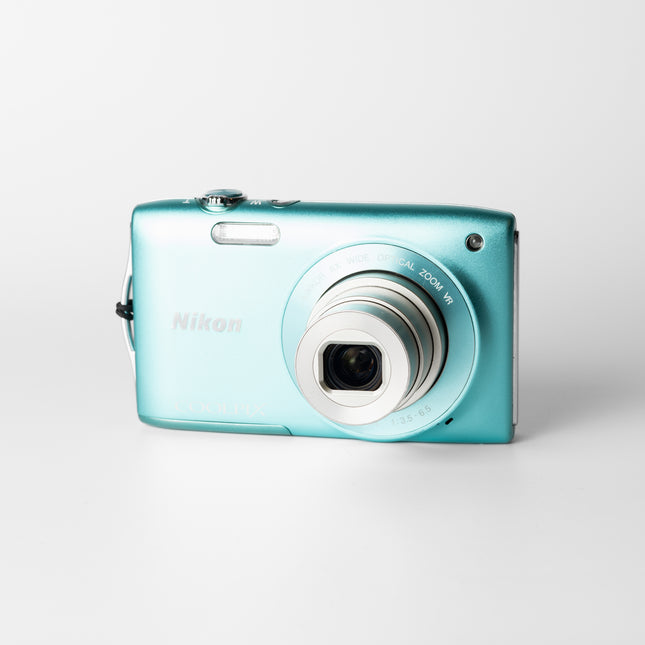 Nikon Coolpix S3300
