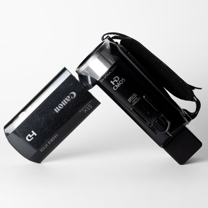 Canon Legria HF R38