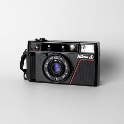 Nikon L35 AD2