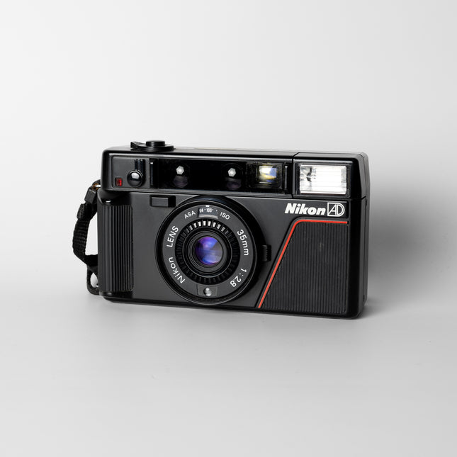 Nikon L35 AD2