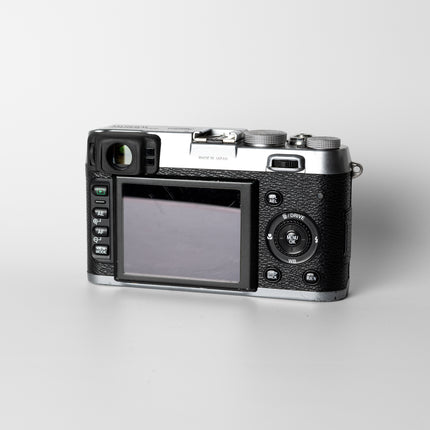 Fujifilm X100