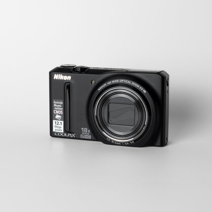 Nikon Coolpix S9100