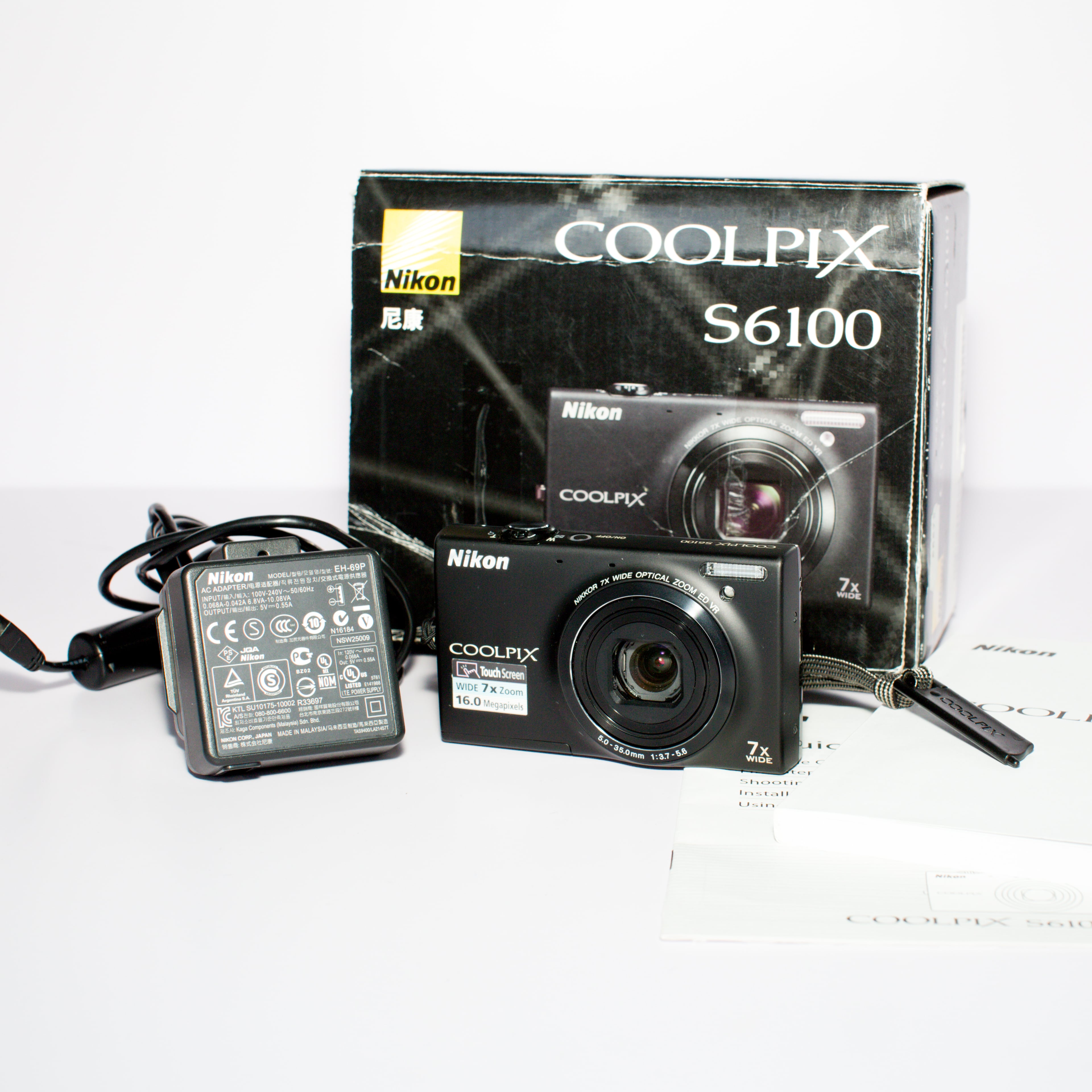 Nikon Coolpix S6100