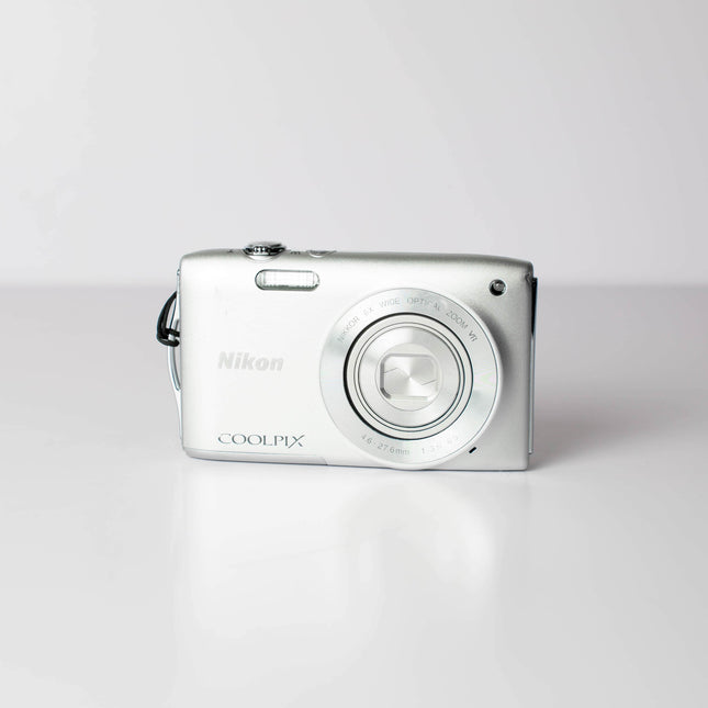 Nikon Coolpix S3300