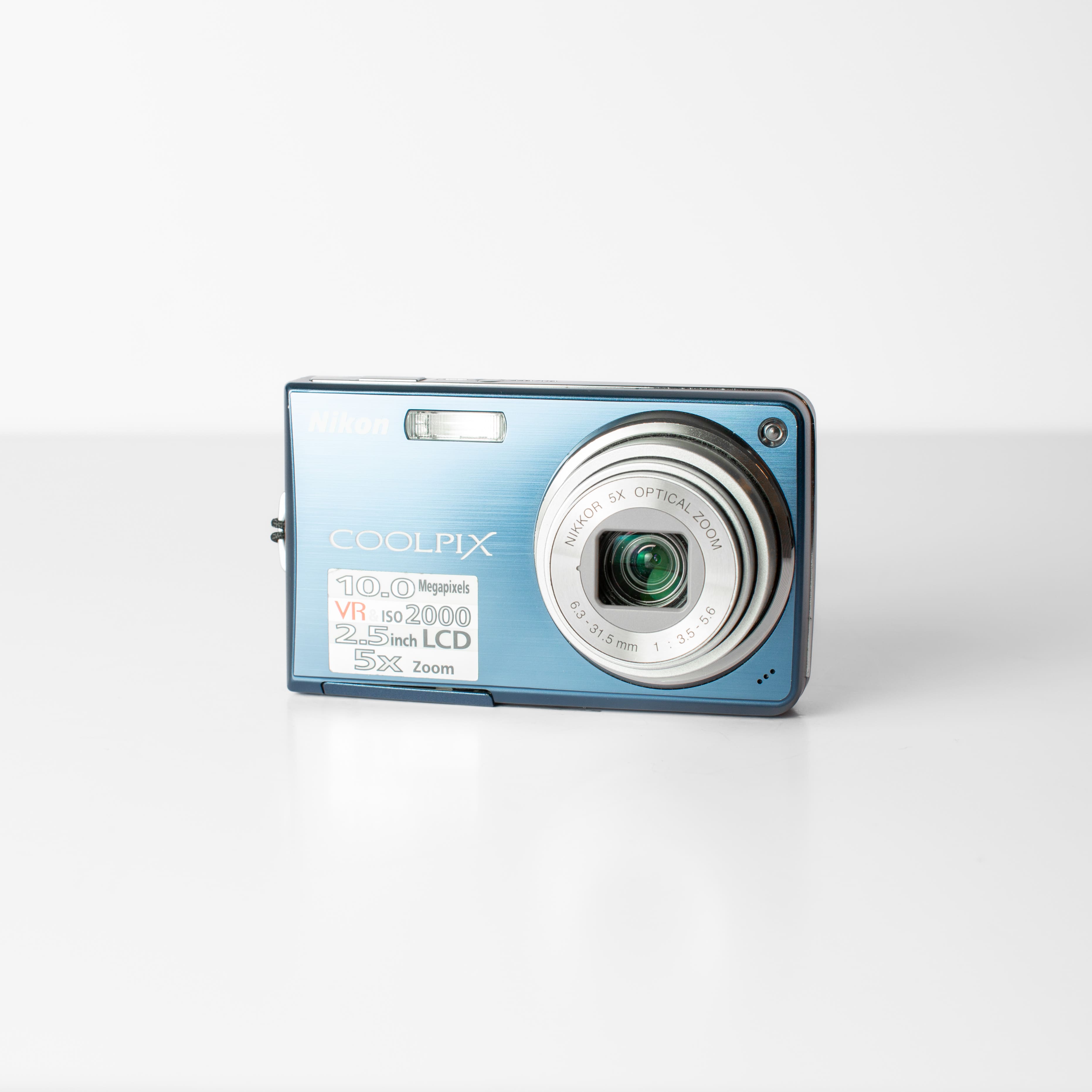 Nikon Coolpix S550 – Filmd Co - Main Image