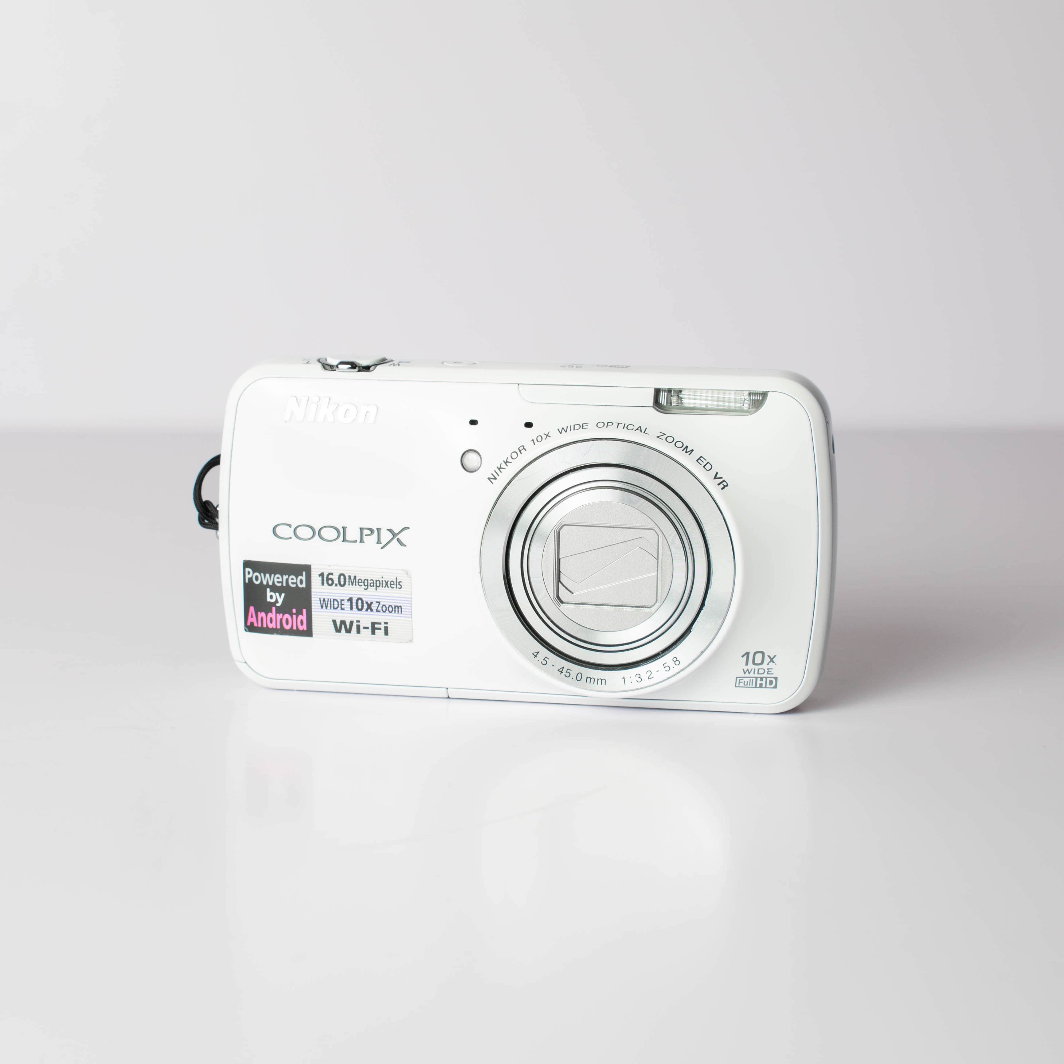 Nikon Coolpix S800c