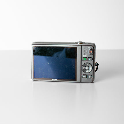 Nikon Coolpix S6500v