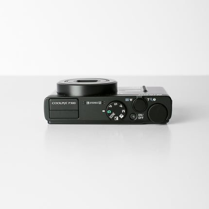 Nikon Coolpix P300