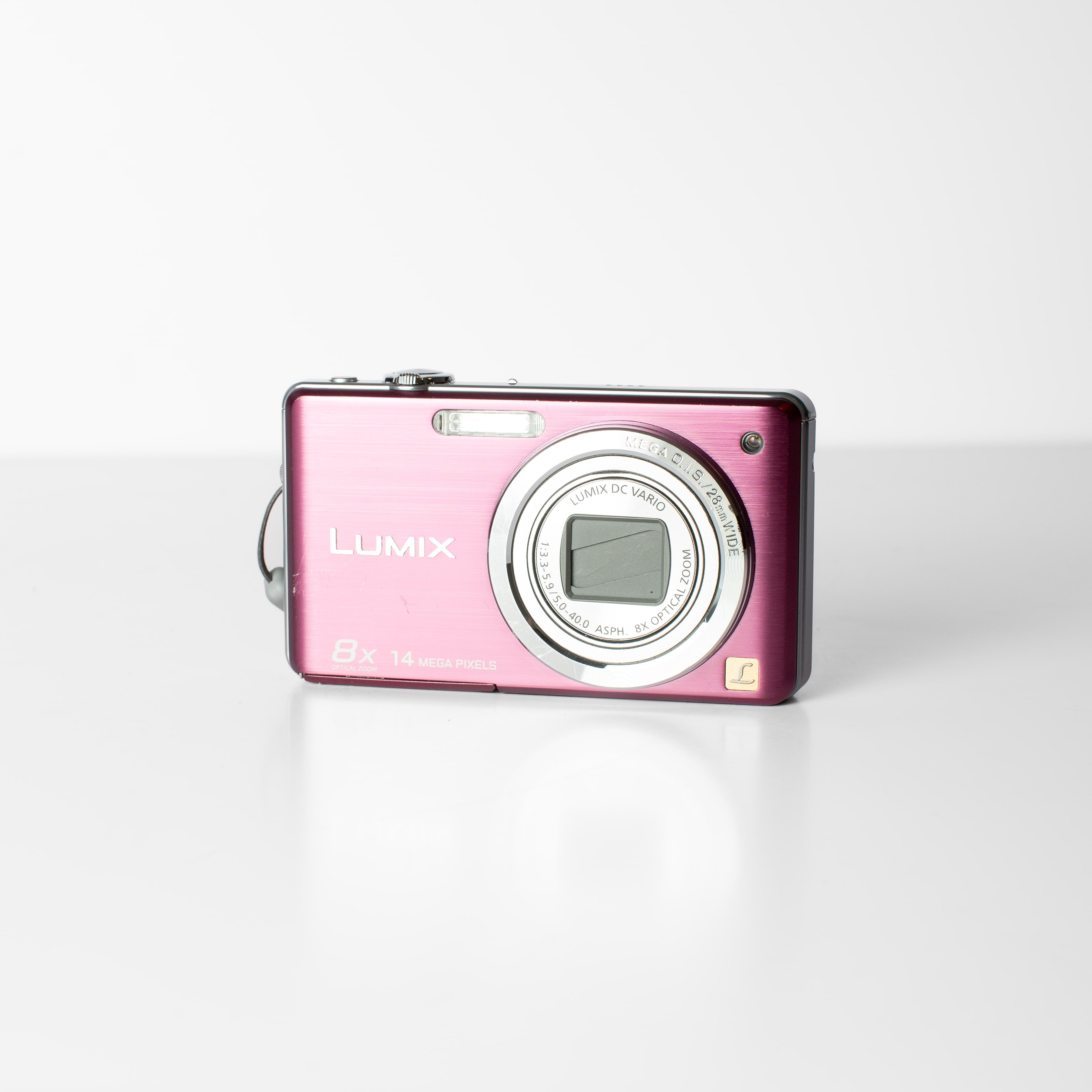 Panasonic Lumix DMC-FH20