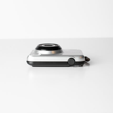 Fujifilm FinePix L30