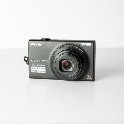 Nikon Coolpix S6100