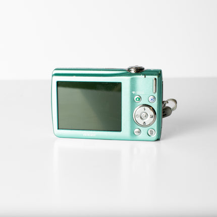 Nikon Coolpix S220